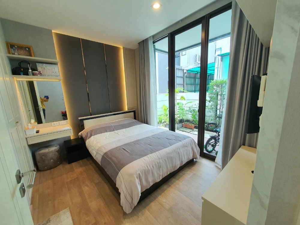 ขายบ้านเลียบทางด่วนรามอินทรา : ขายขาดทุน บ้านเดี่ยวหรู ระดับ Super Luxury โครงการบ้านกลางเมือง คลาสเซ่ (Baan Klang Muang CLASSE) เกษตรนวมินทร์ สุคันธสวัสดิ์ มัยลาภ