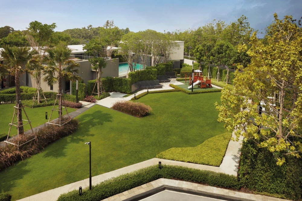 ขายบ้านเลียบทางด่วนรามอินทรา : ขายขาดทุน บ้านเดี่ยวหรู ระดับ Super Luxury โครงการบ้านกลางเมือง คลาสเซ่ (Baan Klang Muang CLASSE) เกษตรนวมินทร์ สุคันธสวัสดิ์ มัยลาภ