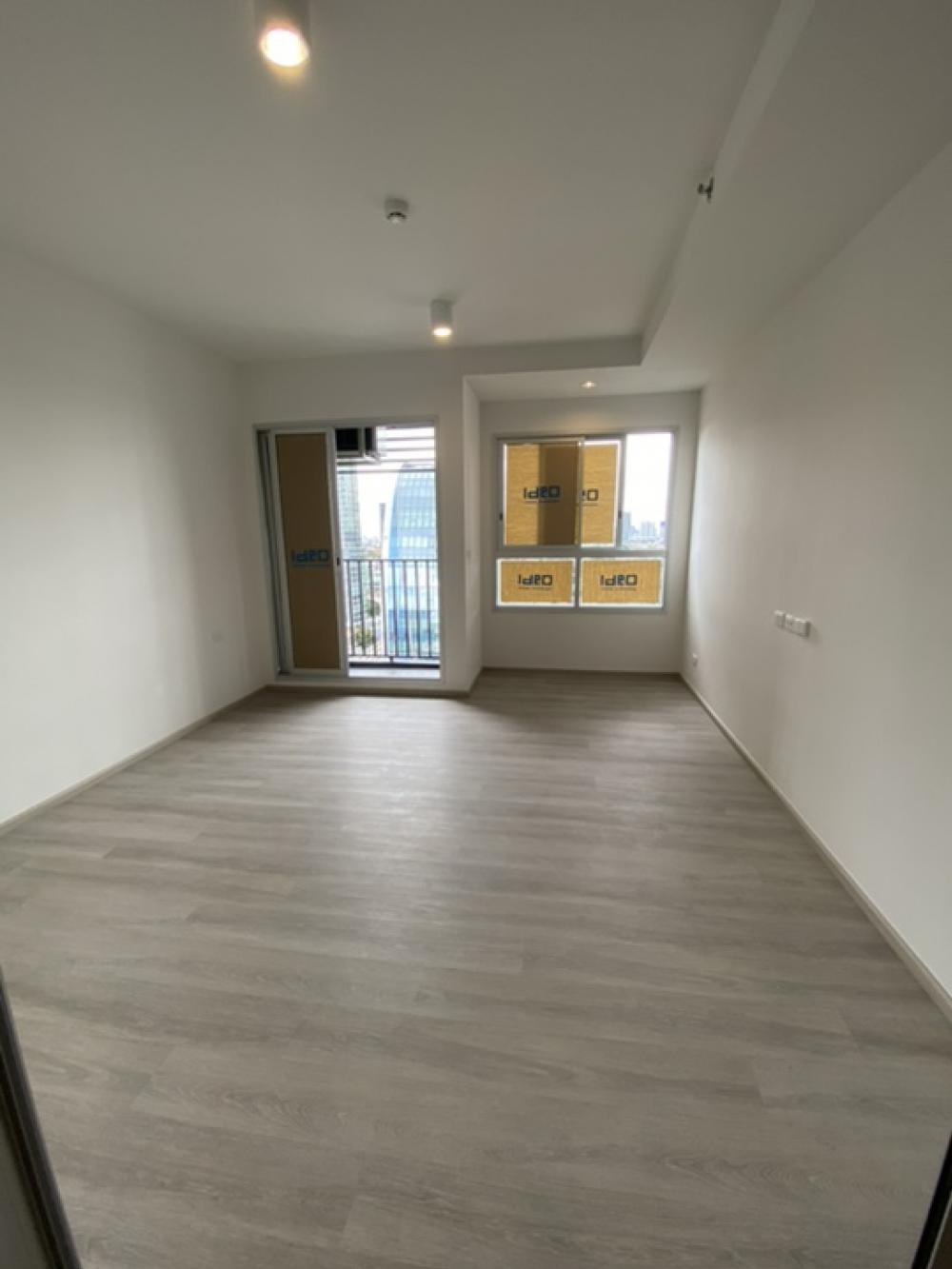 For SaleCondoPinklao, Charansanitwong : Down payment sale 🔥 River view 1 bed 31 sq. m. 2.19 million baht. If interested, contact 0838079364 Patch.