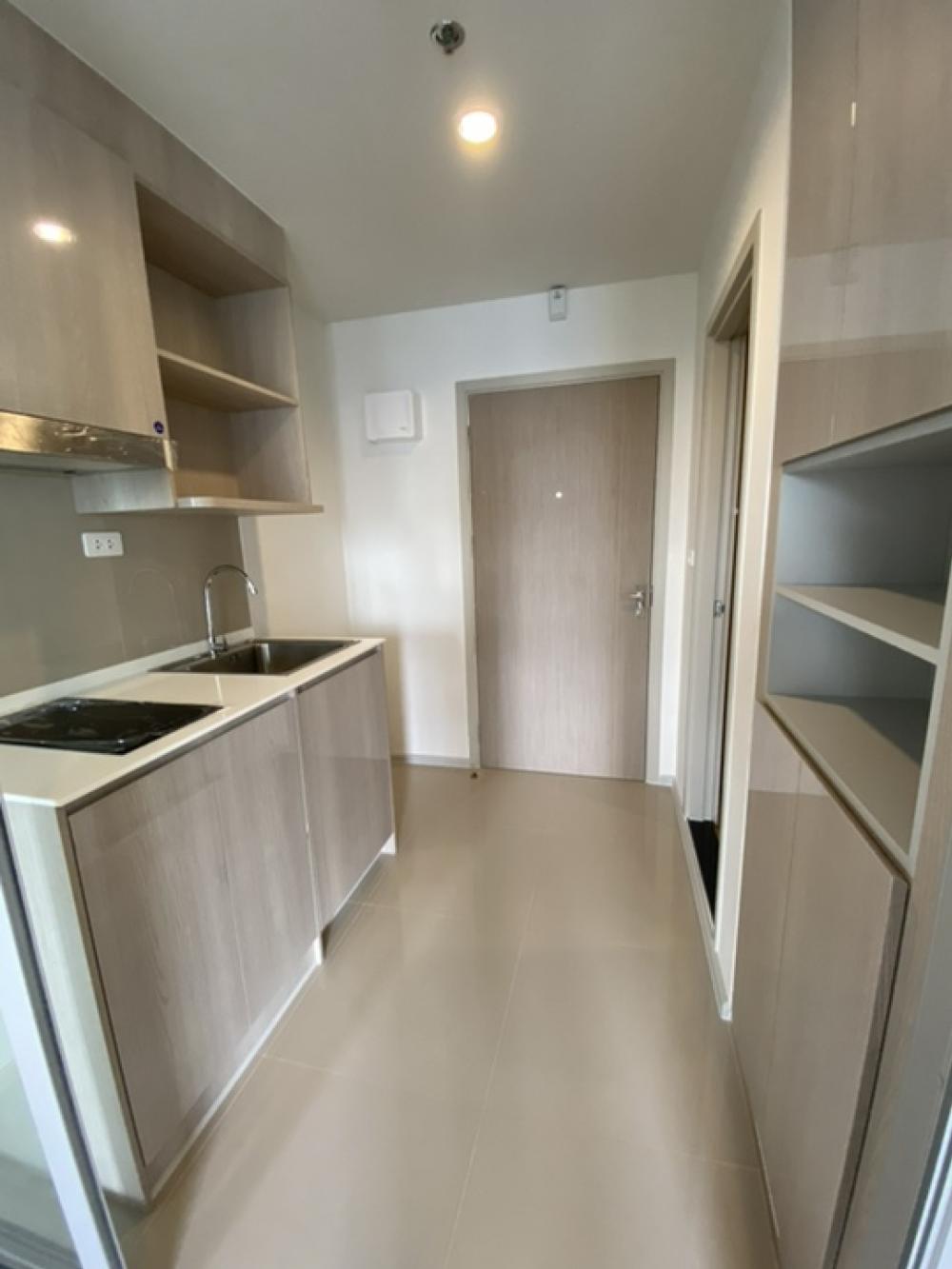 For SaleCondoPinklao, Charansanitwong : Down payment sale 🔥 River view 1 bed 31 sq. m. 2.19 million baht. If interested, contact 0838079364 Patch.