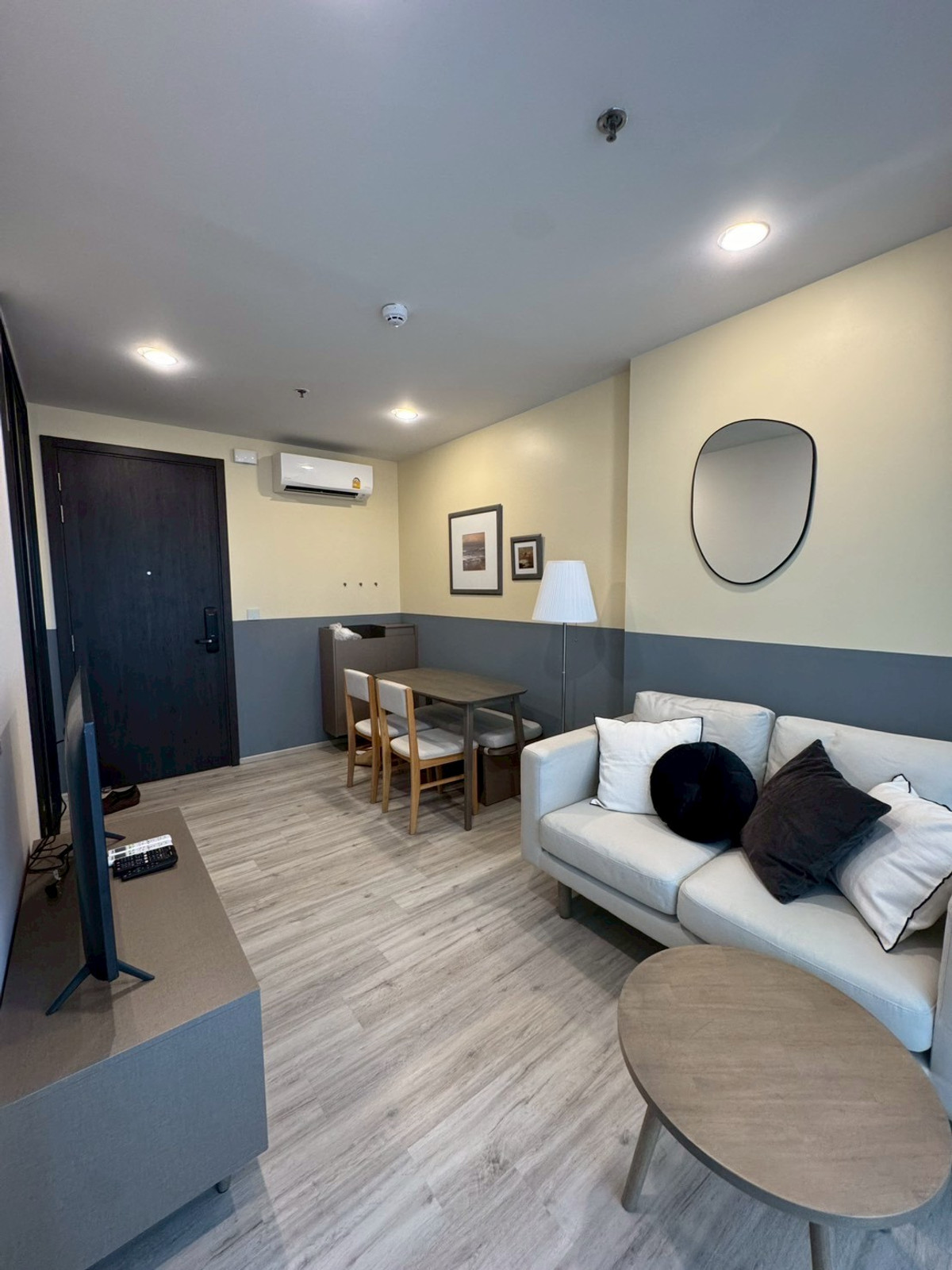 For RentCondoRatchadapisek, Huaikwang, Suttisan : Beautiful room ready to live only 18,000 at XT Huai Khwang 35sqm