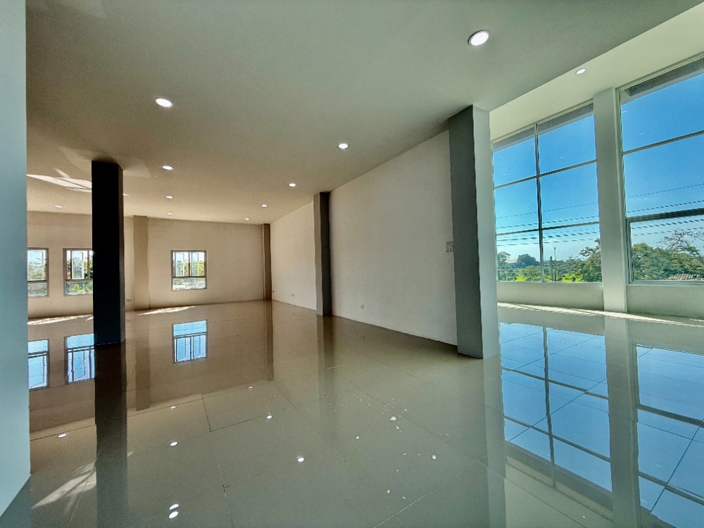 ขายโรงงานลาดกระบัง สุวรรณภูมิ : ขายโรงงานสำเร็จรูป+สำนักงาน พร้อม ที่ดิน 3 ไร่ ติดโครงข่ายระบบโลจิสติกส์สุวรรณภูมิ