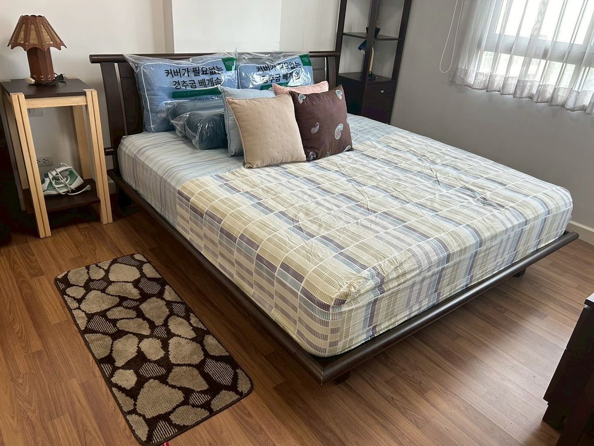 ให้เช่าคอนโดสุขุมวิท อโศก ทองหล่อ : Hot Price for rent Clover Thonglor (โคลเวอร์ ทองหล่อ) ราคาถูกที่สุด ห้องสวย🔥