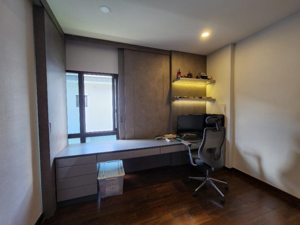 ขายบ้านปิ่นเกล้า จรัญสนิทวงศ์ : 🎉ขายบ้านเดี่ยวพร้อมอยู่ โครงการ The City ปิ่นเกล้า บรม ซ.60 หลังใหญ่ พื้นที่ใช้สอยเยอะ ทำเลเดินทางสะดวก