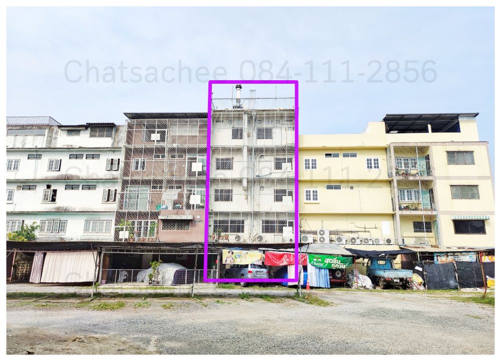 For SaleShop HouseChiang Mai : Commercial building on Chang Phueak Road, CBD area, very good location, suitable for business, Chiang Mai 