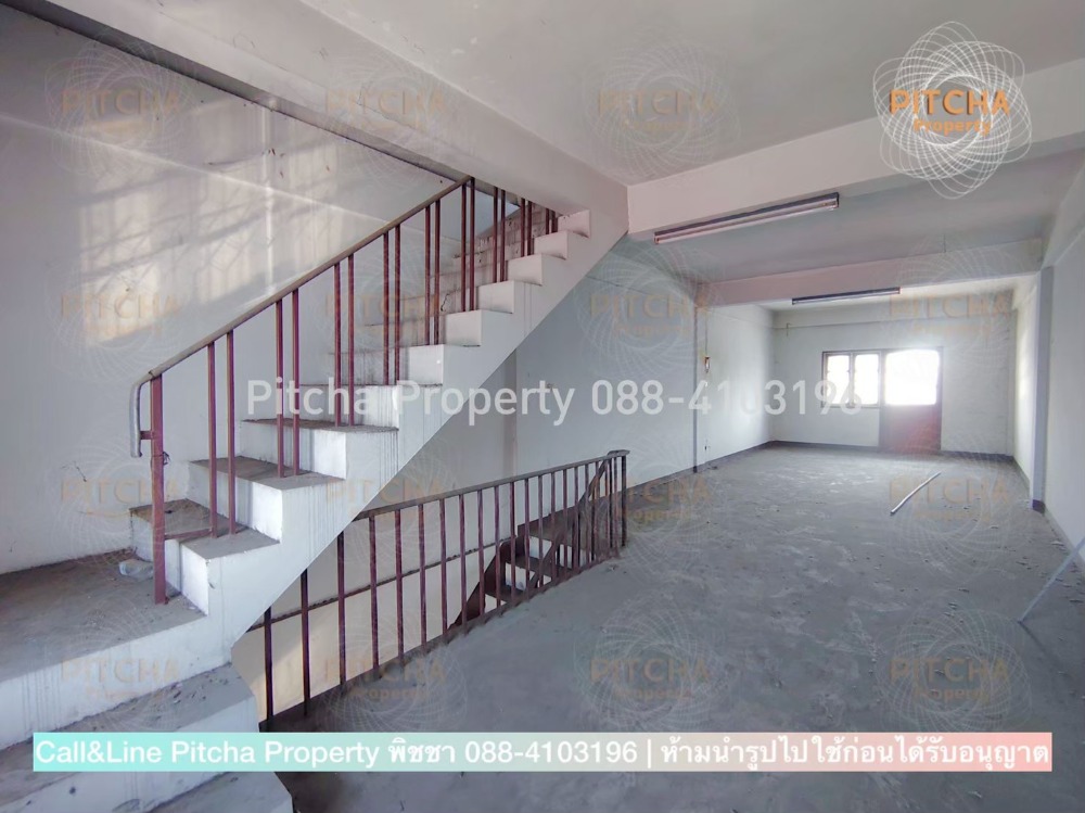 ขายอาคารพาณิชย์เชียงใหม่ : ขายตึกพาณิชย์ 4.5 ชั้น 2 คูหา ติดถนนซุปเปอร์ไฮเวย์ CBD ใกล้เซ็นทรัลเฟสฯ ทำเลทอง จ.เชียงใหม่