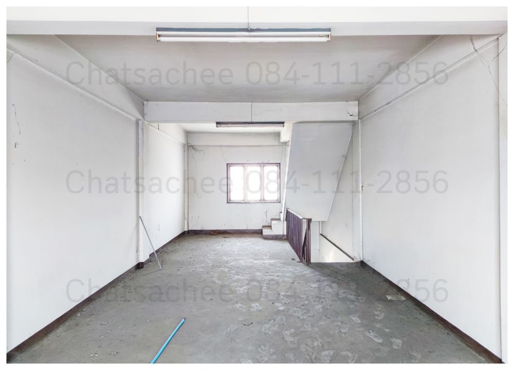 ขายอาคารพาณิชย์เชียงใหม่ : ขายตึกพาณิชย์ 4.5 ชั้น 2 คูหา ติดถนนซุปเปอร์ไฮเวย์ CBD ใกล้เซ็นทรัลเฟสฯ ทำเลทอง จ.เชียงใหม่