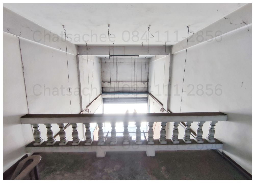 ขายอาคารพาณิชย์เชียงใหม่ : ขายตึกพาณิชย์ 4.5 ชั้น 2 คูหา ติดถนนซุปเปอร์ไฮเวย์ CBD ใกล้เซ็นทรัลเฟสฯ ทำเลทอง จ.เชียงใหม่