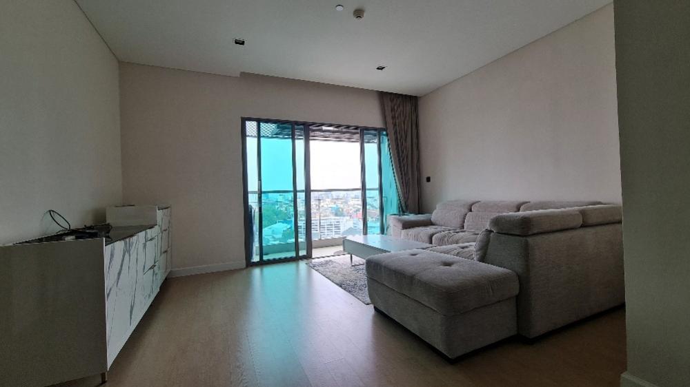 ให้เช่าคอนโดสาทร นราธิวาส : For rent The Room Charoenkrung 30 1 bed special deal ! ❤️💫