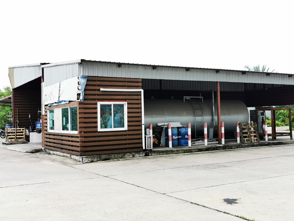 For SaleWarehousePathum Thani,Rangsit, Thammasat : Large warehouse with office and retail space for sale!