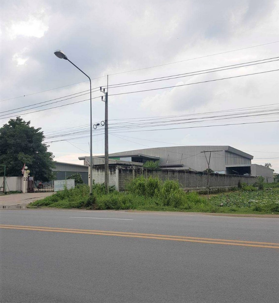 For SaleWarehousePathum Thani,Rangsit, Thammasat : Large warehouse with office and retail space for sale!
