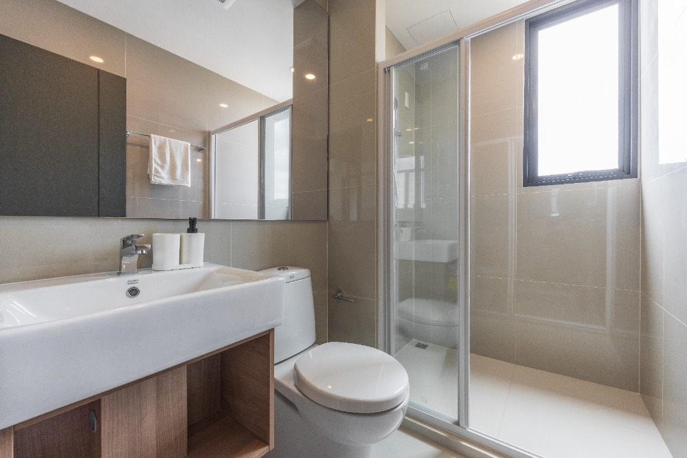 ขายคอนโดอ่อนนุช อุดมสุข : ขาย 2 ห้องนอน วิวสวน ห้องสวย 👍Cashback สูงสุด 500,000  ในราคาพิเศษ🎉3.99 ล้าน การันตีปล่อยเช่าง่าย📍📍Elio Del Nest ใกล้รถไฟฟ้าอุดมสุข 700 เมตร ส่วนกลางอลังการ Call คุณออย 0982924151