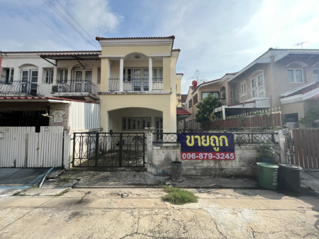 ขายทาวน์โฮมนนทบุรี บางใหญ่ บางบัวทอง : ขายทาวน์เฮ้าส์ 2 ชั้น ใกล้รถไฟฟ้า และ เซ็นทรัล เวสต์เกต หมู่บ้าน บางใหญ่ซิตี้ 36 ตรว
