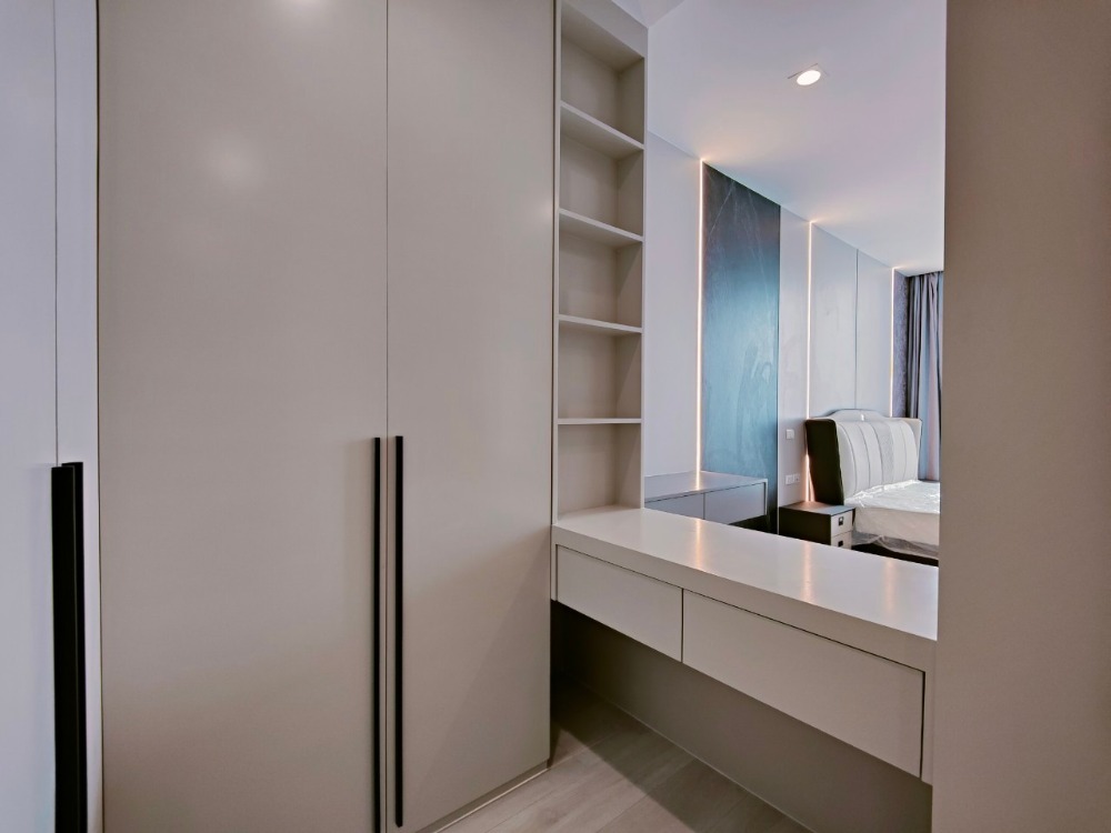 For RentCondoWitthayu, Chidlom, Langsuan, Ploenchit : Brand new modern luxury Noble Ploenchit 2bedroom2bathroom with private lift