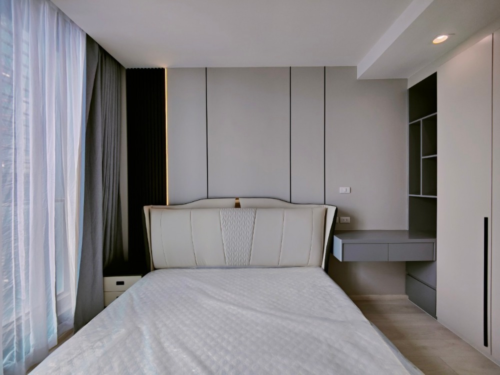 For RentCondoWitthayu, Chidlom, Langsuan, Ploenchit : Brand new modern luxury Noble Ploenchit 2bedroom2bathroom with private lift