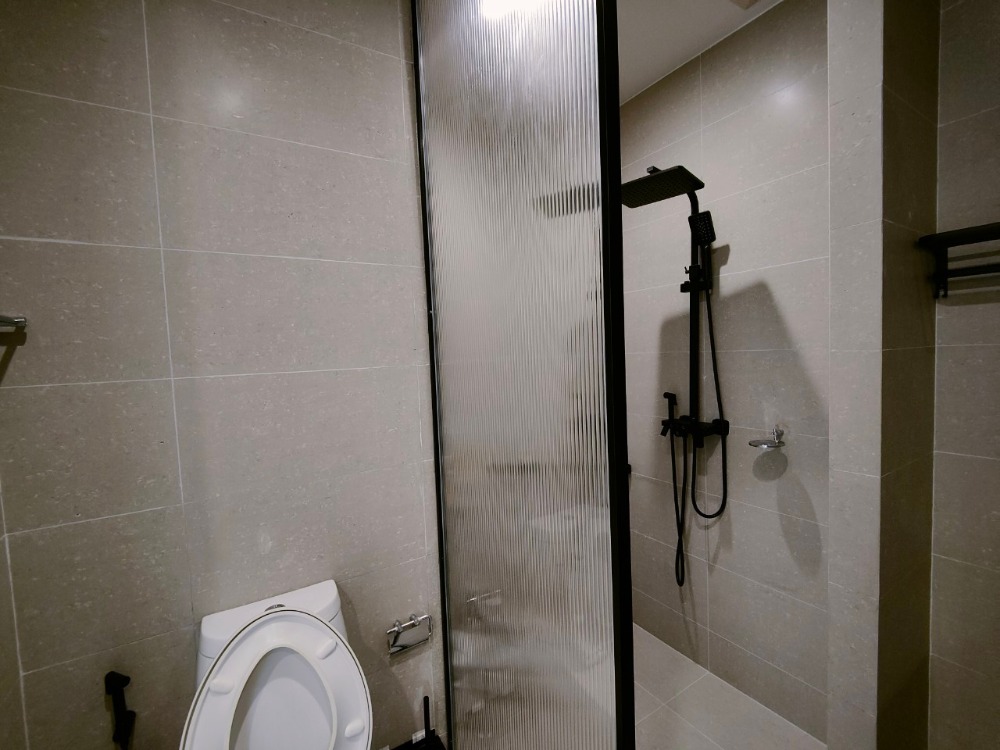 For RentCondoWitthayu, Chidlom, Langsuan, Ploenchit : Brand new modern luxury Noble Ploenchit 2bedroom2bathroom with private lift