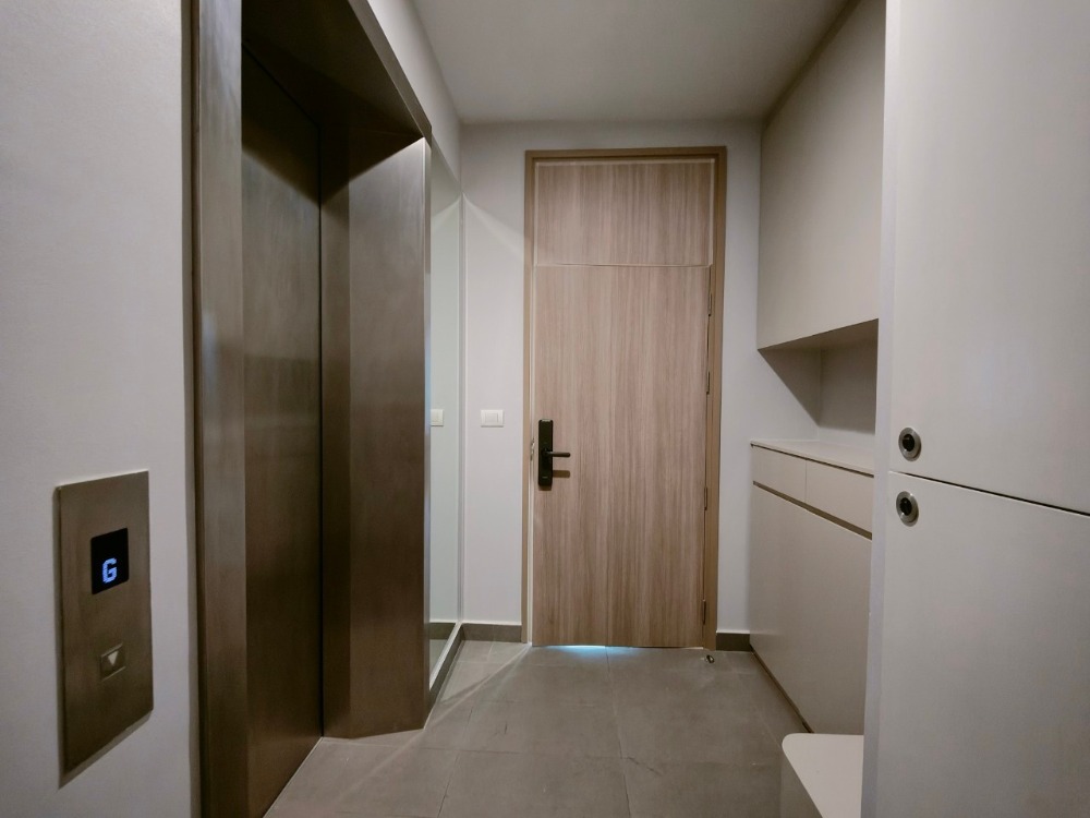 For RentCondoWitthayu, Chidlom, Langsuan, Ploenchit : Brand new modern luxury Noble Ploenchit 2bedroom2bathroom with private lift