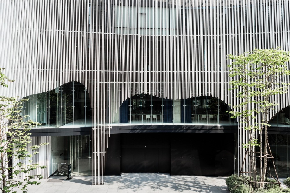 For RentCondoWitthayu, Chidlom, Langsuan, Ploenchit : Brand new modern luxury Noble Ploenchit 2bedroom2bathroom with private lift