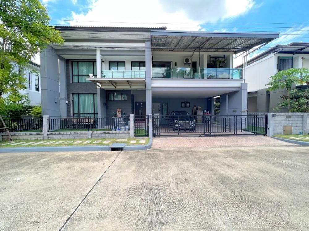 For SaleHousePattanakan, Srinakarin : Single house for sale, The City Phatthanakan, Private project, to Thonglor, Ekkamai, only 10-15 minutes, fully furnished, ready to move in 🎉