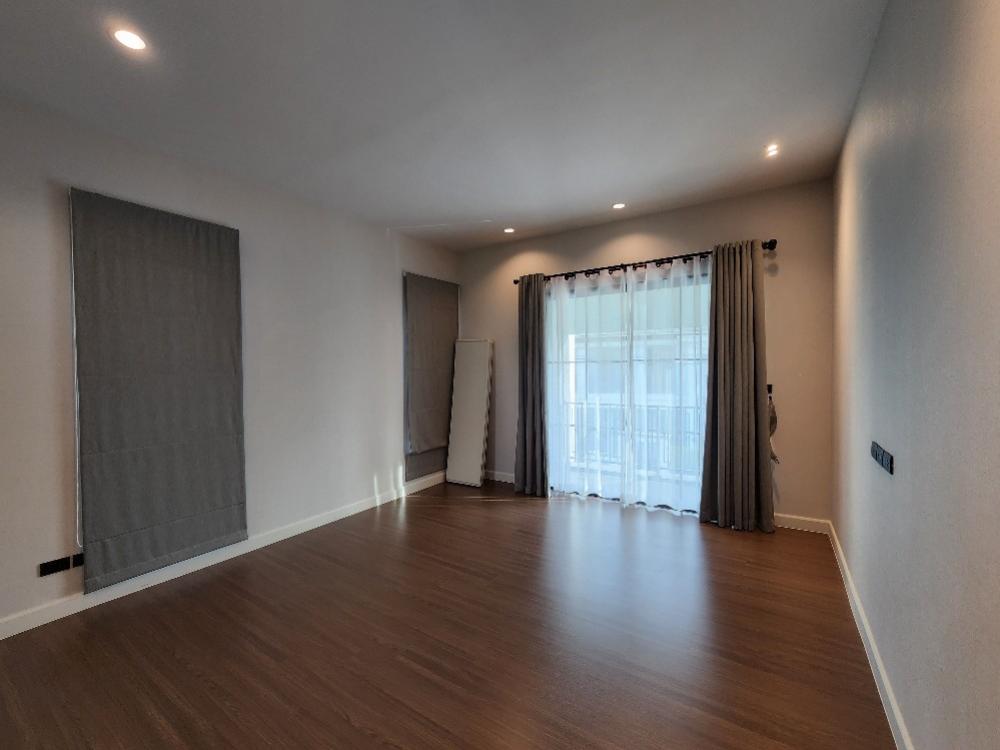 For SaleHousePathum Thani,Rangsit, Thammasat : Single house for sale, Setthasiri, Bangkok-Pathum Thani. Next to Laura Ville golf course, shady, green (Type Glory, the last house to see the golf course + ready to decorate)🔥