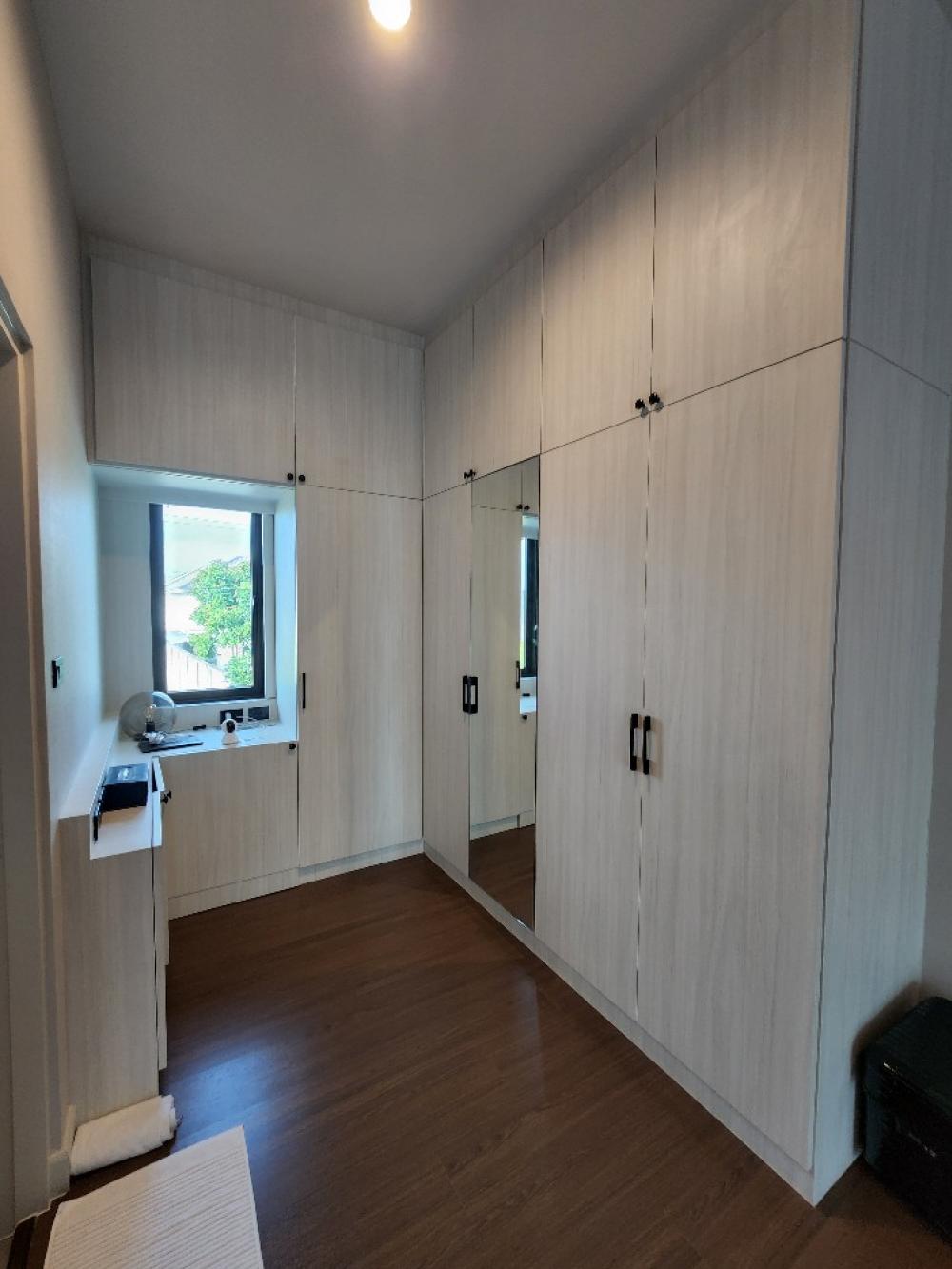 For SaleHousePathum Thani,Rangsit, Thammasat : Single house for sale, Setthasiri, Bangkok-Pathum Thani. Next to Laura Ville golf course, shady, green (Type Glory, the last house to see the golf course + ready to decorate)🔥