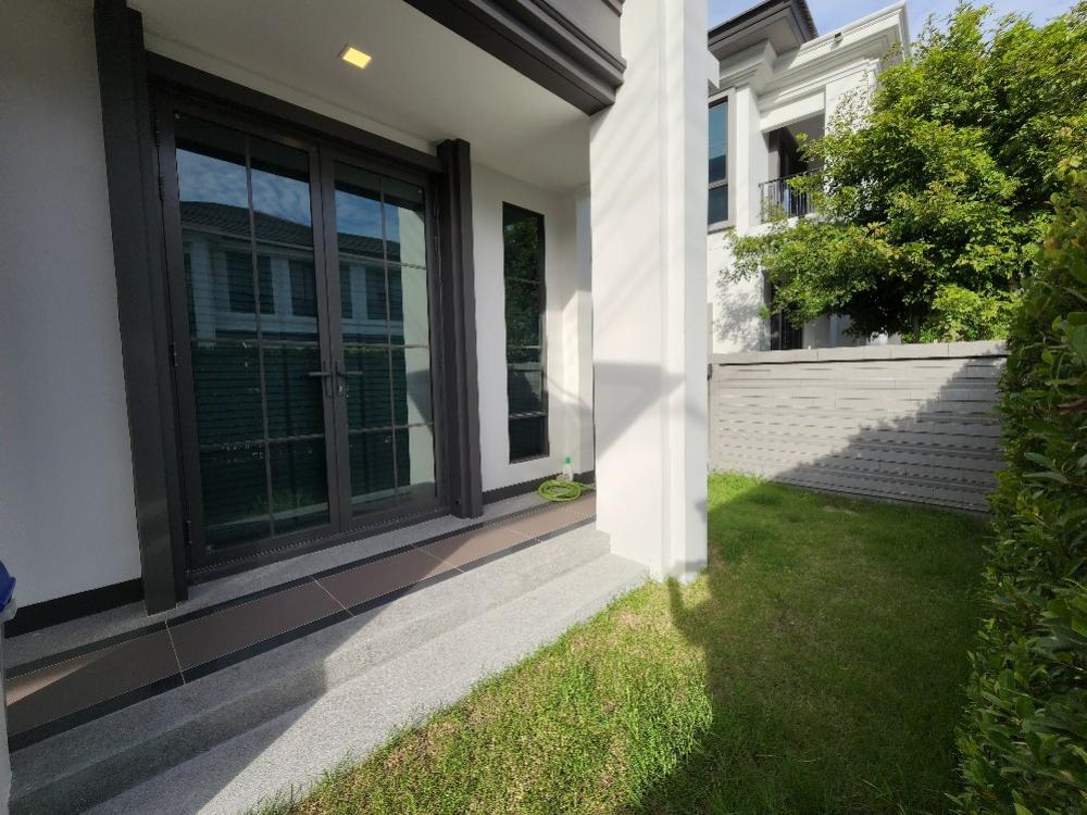 For SaleHousePathum Thani,Rangsit, Thammasat : Single house for sale, Setthasiri, Bangkok-Pathum Thani. Next to Laura Ville golf course, shady, green (Type Glory, the last house to see the golf course + ready to decorate)🔥