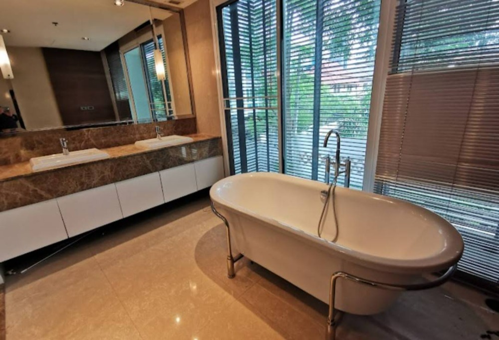 For SaleCondoSukhumvit, Asoke, Thonglor : For sale Belgravia Residences Sukhumvit30/1 Bts Thonglor Belgravia Residences Sukhumvit 30/1