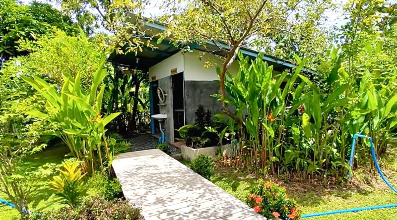 ขายร้านค้า/ตลาดนัดเชียงใหม่ : ขายที่ดิน พร้อมร้านอาหาร ขนาด 1 ไร่ 2 งาน 85 ตารางวา ตำบลสันโป่ง อำเภอแม่ริม จังหวัดเชียงใหม่