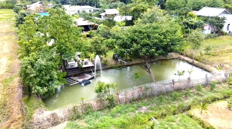 ขายร้านค้า/ตลาดนัดเชียงใหม่ : ขายที่ดิน พร้อมร้านอาหาร ขนาด 1 ไร่ 2 งาน 85 ตารางวา ตำบลสันโป่ง อำเภอแม่ริม จังหวัดเชียงใหม่