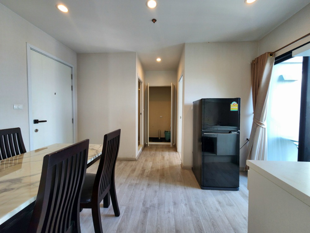 For RentCondoNonthaburi, Bang Yai, Bangbuathong : Status as shown in the cover photo**Vacant room. Corner room. Has washing machine. Has bird net** For rent Plum Condo Central Station Phase 1, 2 bedroom type**This type of room is not available oftenSN386