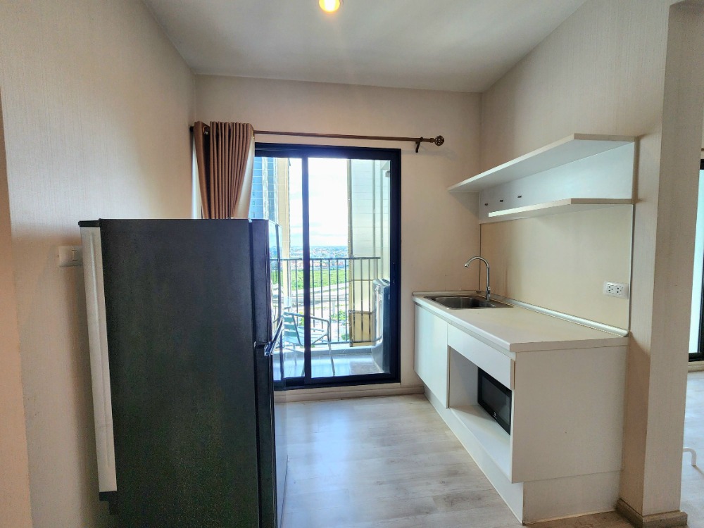 For RentCondoNonthaburi, Bang Yai, Bangbuathong : Status as shown in the cover photo**Vacant room. Corner room. Has washing machine. Has bird net** For rent Plum Condo Central Station Phase 1, 2 bedroom type**This type of room is not available oftenSN386