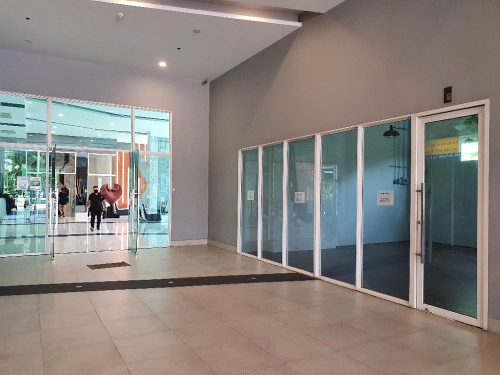 ให้เช่าคอนโดสาทร นราธิวาส : High traffic volume area- Supalai Lite Ratchada-Narathiwas-Satorn