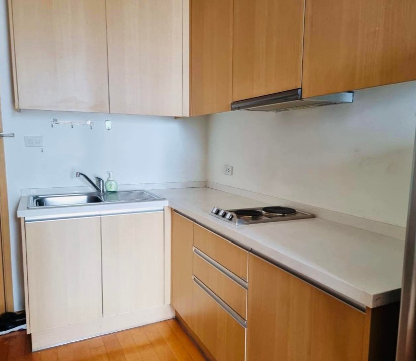 For SaleCondoRatchathewi,Phayathai : Villa Ratchataewee 40 sq.m. Eng 中 日 Please add LINE ID @806qphgn o8415o5483 rent 17,000 B