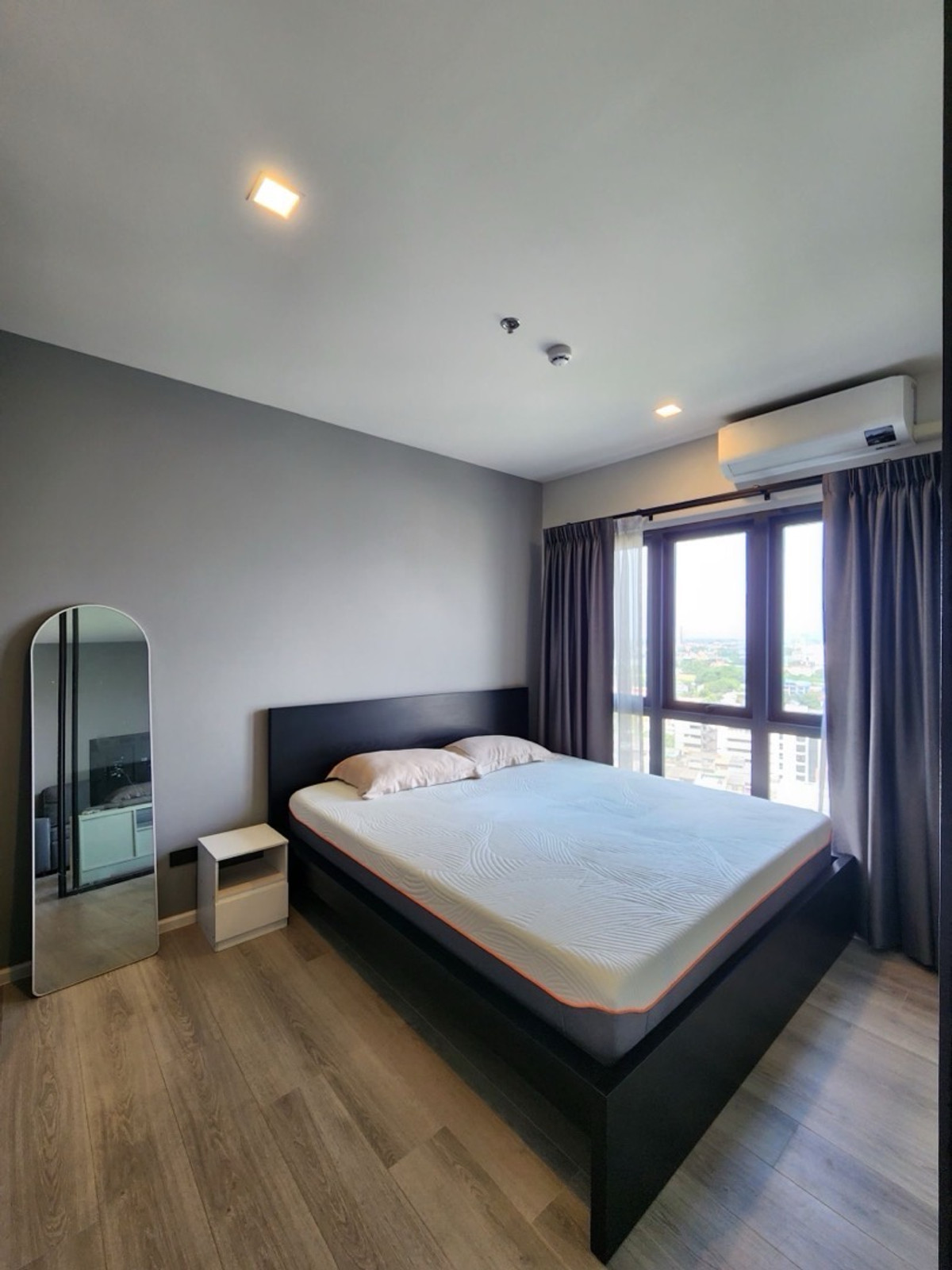 For RentCondoRama3 (Riverside),Satupadit : For rent, cheap 15,000, ready to be on high floor, beautiful room, The Key Rama 3