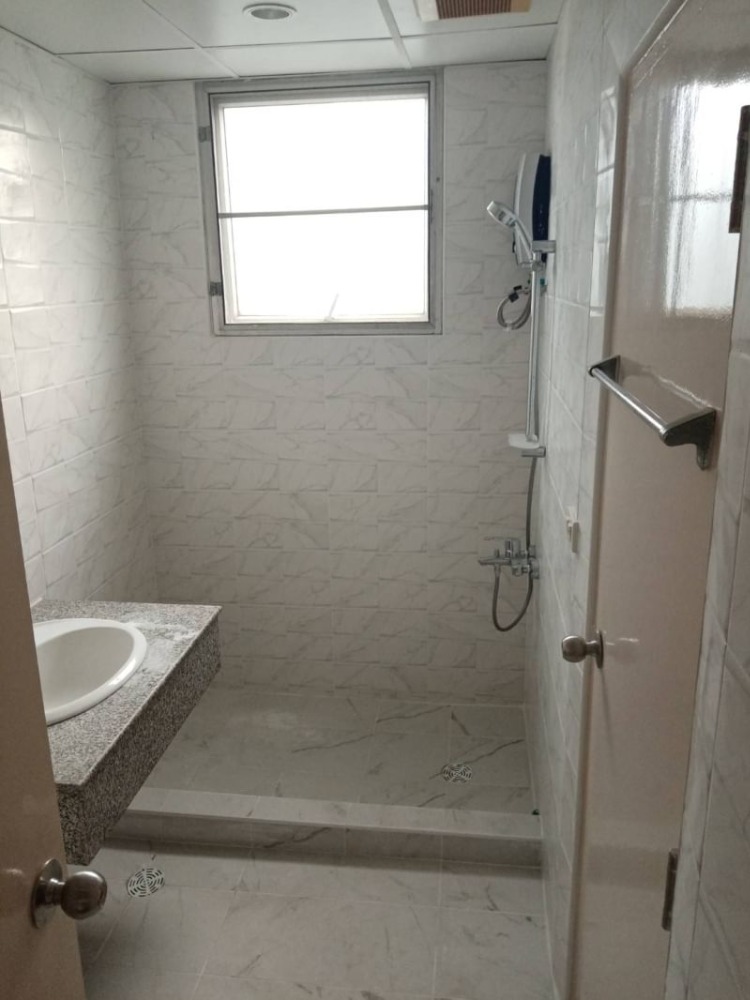 ขายคอนโดราชเทวี พญาไท : Pathumwan Resort 49 sq.m. Eng 中 日 Please add LINE ID @806qphgn o8415o5483 Sell & rent