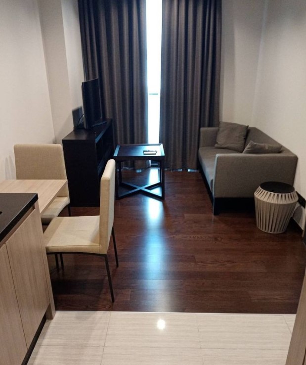 ขายคอนโดราชเทวี พญาไท : The Line Ratchataewee 1 Bed Eng 中 日 Please add LINE ID @806qphgn o8415o5483 Sell 6,989,000 B rent 19,000 B