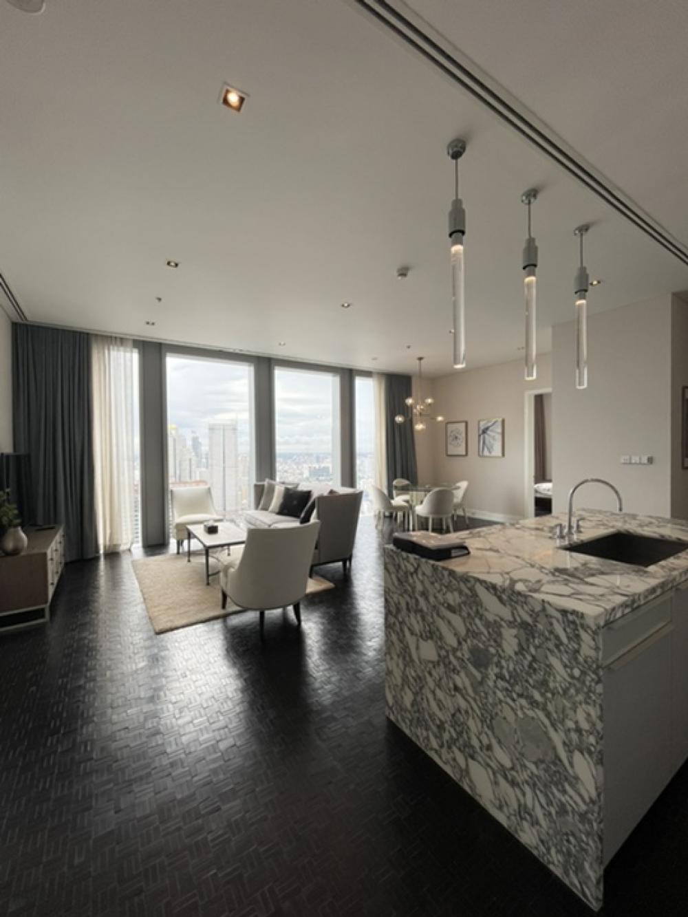 ให้เช่าคอนโดสาทร นราธิวาส : Rental : The Ritz - Carlton Mahanakorn Residence Condo