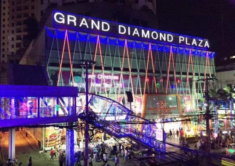 ขายคอนโดราชเทวี พญาไท : Grand Diamond 2 Bed Eng 中 日 Please add LINE ID @806qphgn o8415o5483 Sell 7,099,000 B rent 25,000 B