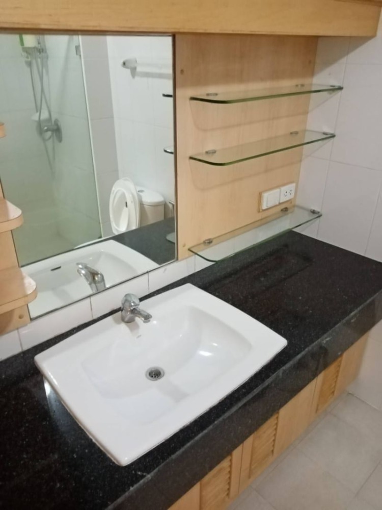 ให้เช่าคอนโดราชเทวี พญาไท : The Platinum Condo Eng 中 日 Please add LINE ID @806qphgn o8415o5483 Rental Price 14,999 Sell 4.5 MB