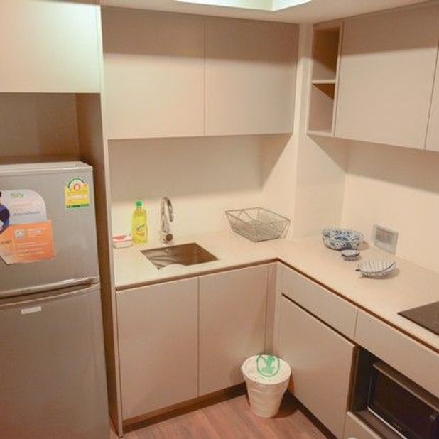 ให้เช่าคอนโดสยาม จุฬา สามย่าน : Sync Nature Eng 中 日 Please add LINE ID @806qphgn o8415o5483