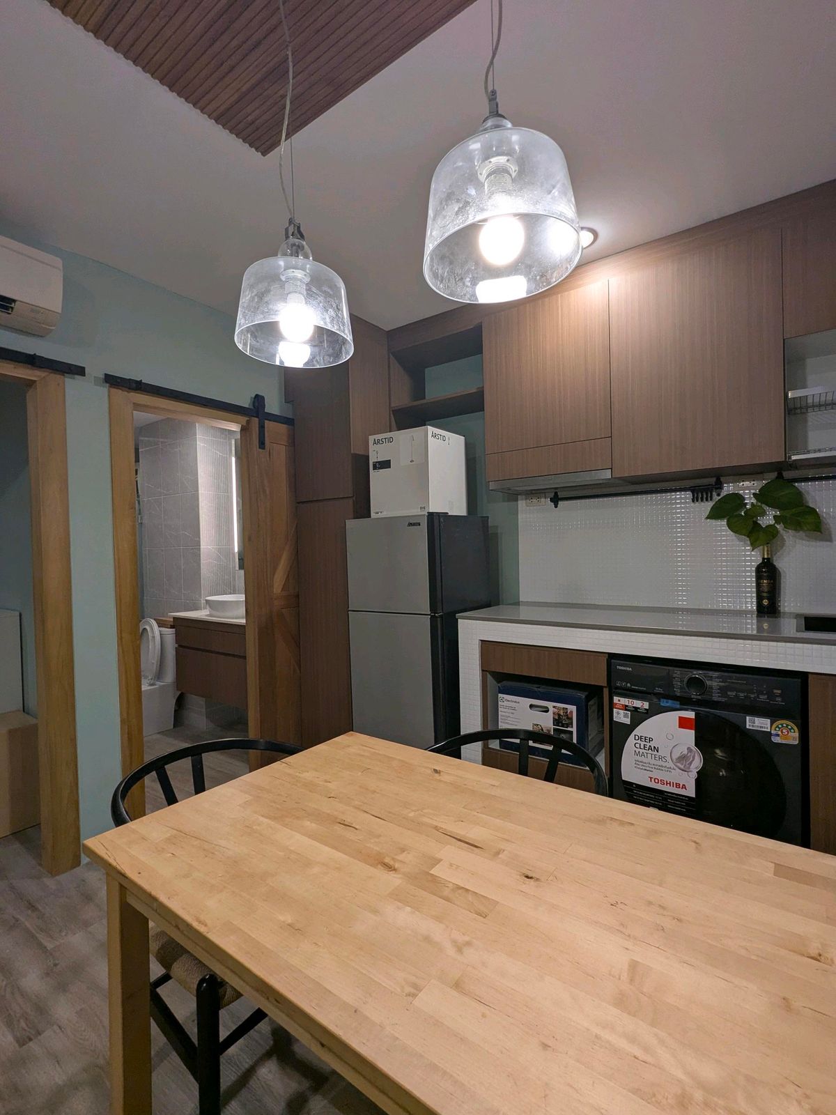 ให้เช่าคอนโดลาดพร้าว เซ็นทรัลลาดพร้าว : just renovated SYM วิภา