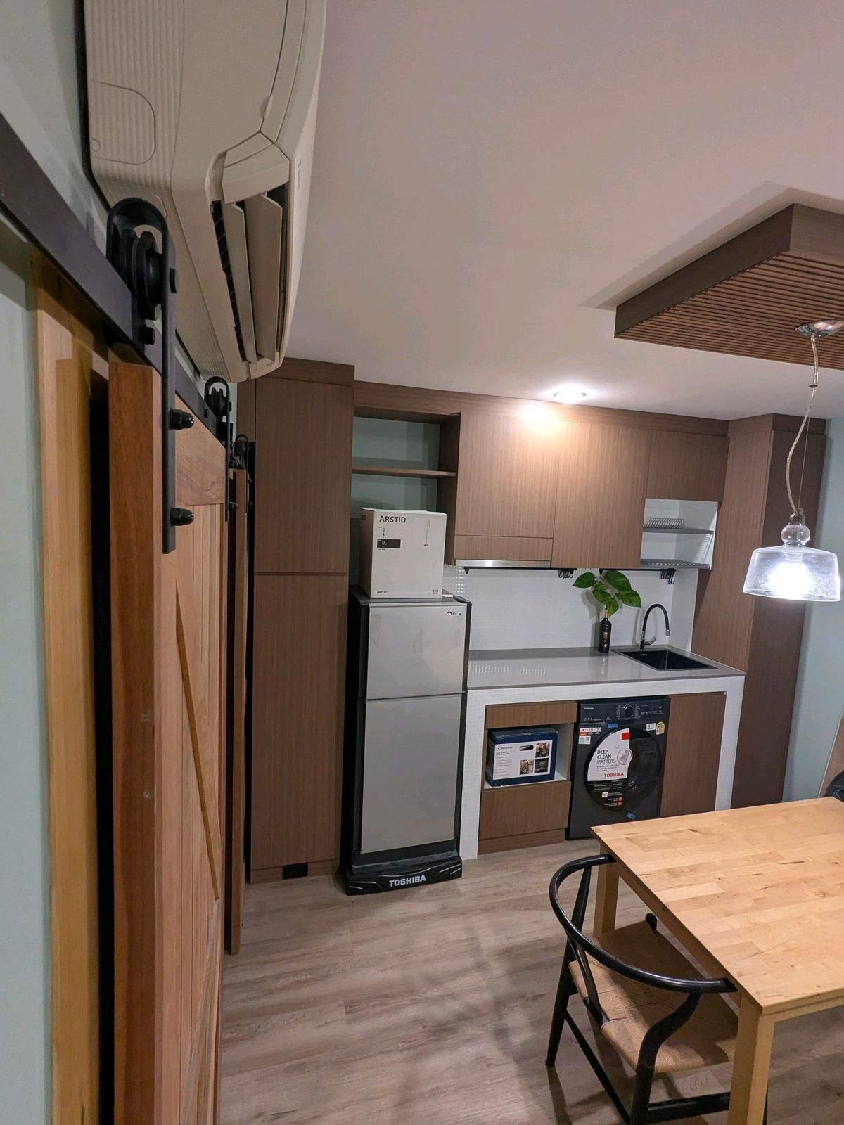 ให้เช่าคอนโดลาดพร้าว เซ็นทรัลลาดพร้าว : just renovated SYM