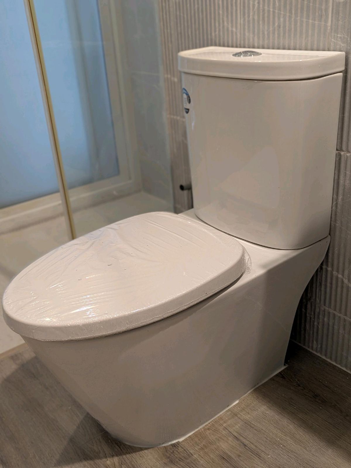 ให้เช่าคอนโดลาดพร้าว เซ็นทรัลลาดพร้าว : just renovated SYM วิภา