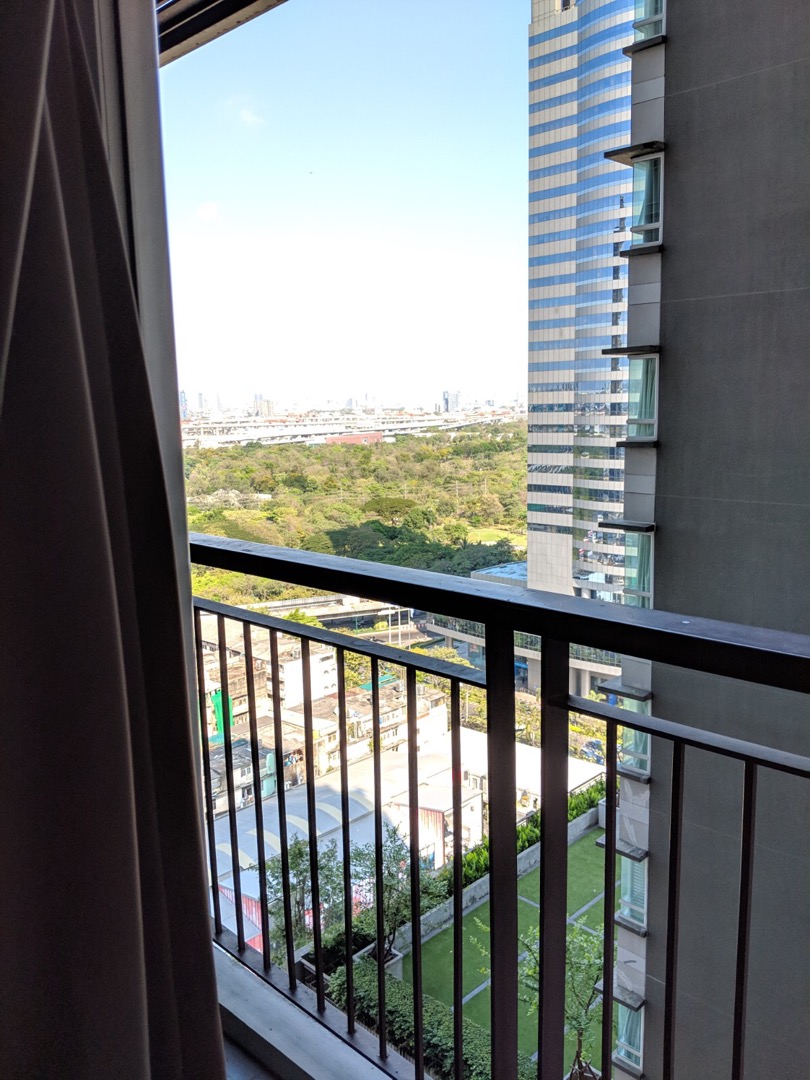 ให้เช่าคอนโดลาดพร้าว เซ็นทรัลลาดพร้าว : just renovated SYM วิภา