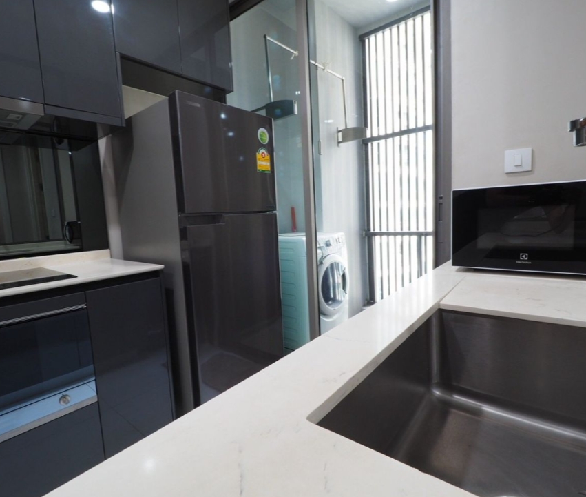 ขายคอนโดอ่อนนุช อุดมสุข : The Room 69 35 sq.m. Eng 中 日 Please add LINE ID @806qphgn o8415o5483  Sell 4,999,999 B rent 19,000 B