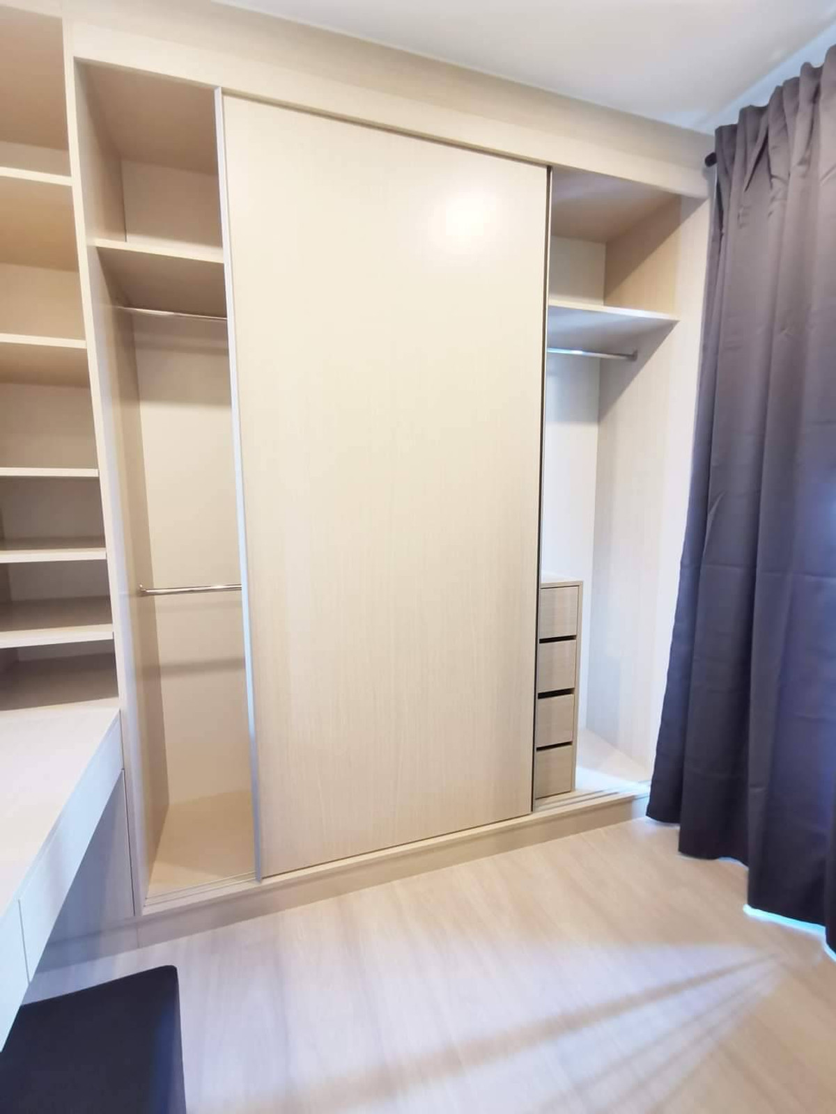 For RentCondoRama9, Petchburi, RCA : Life Asoke | 1 bedroom, separate dressing room 📞 Line:@pukkhome (with @ )