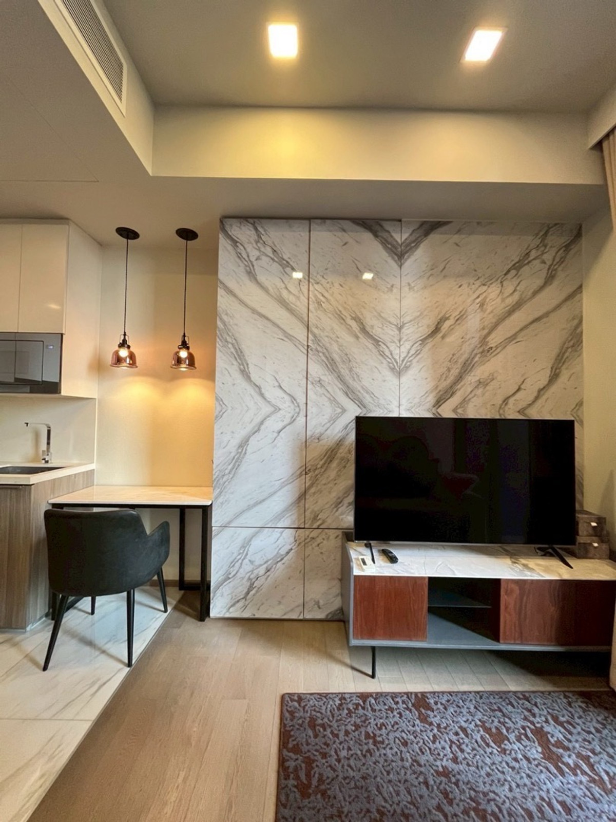 For RentCondoSukhumvit, Asoke, Thonglor : CELES ASOKE🌟 For rent 1 BEDROOM 35 square meters, 10th floor (negotiable💯)