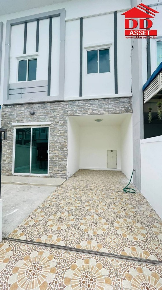 For SaleHouseNonthaburi, Bang Yai, Bangbuathong : Townhouse for sale Leo Nov Wongwaen - Pinklao Soi Wat Phra Non, Bang Yai District, Nonthaburi Province, MRT Sam Yaek Bang Yai