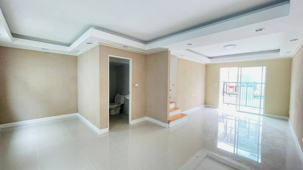 For SaleHouseNonthaburi, Bang Yai, Bangbuathong : Townhouse for sale Leo Nov Wongwaen - Pinklao Soi Wat Phra Non, Bang Yai District, Nonthaburi Province, MRT Sam Yaek Bang Yai