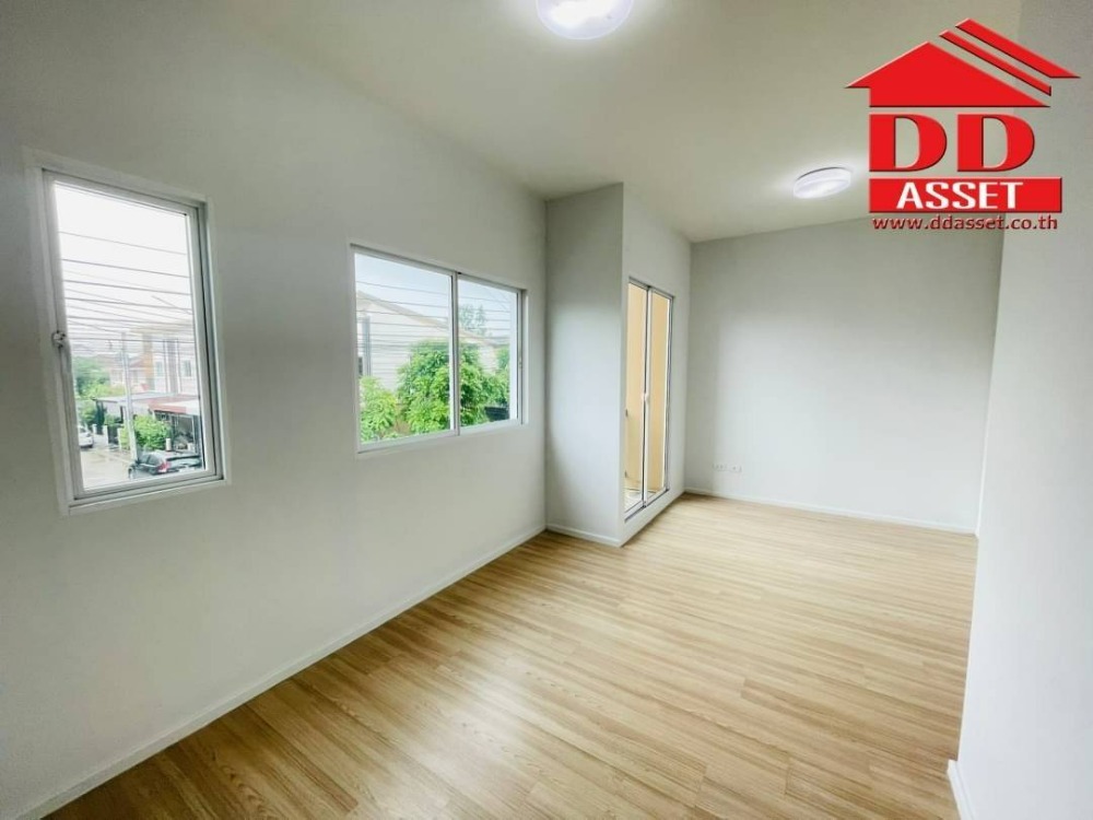 ขายนนทบุรี บางใหญ่ บางบัวทอง : ขายทาวน์เฮ้าส์ หลังมุม แกรนด์ พลีโน่-รัตนาธิเบศร์ MRT บางพลู ใกล้วัดสวนแก้ว